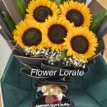 Sunflower bouquet with cake